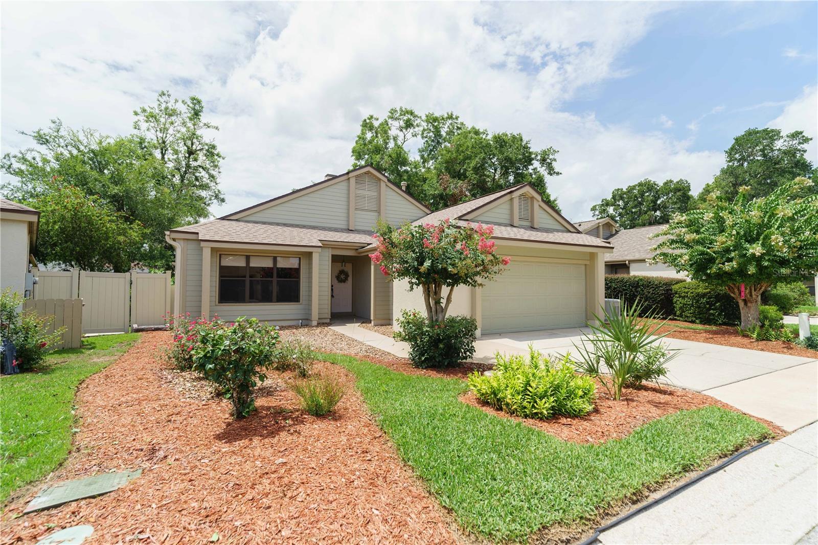 STONEWOOD VILLAS - Residential