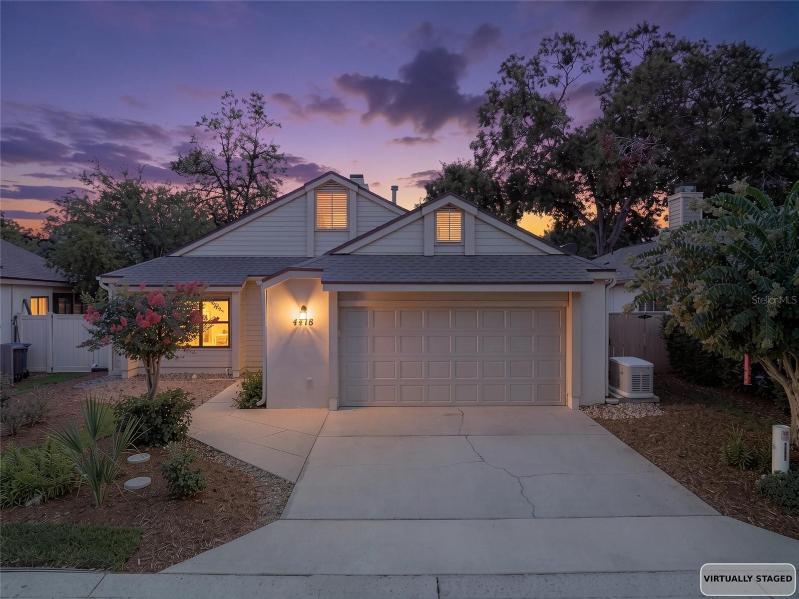 STONEWOOD VILLAS - Residential
