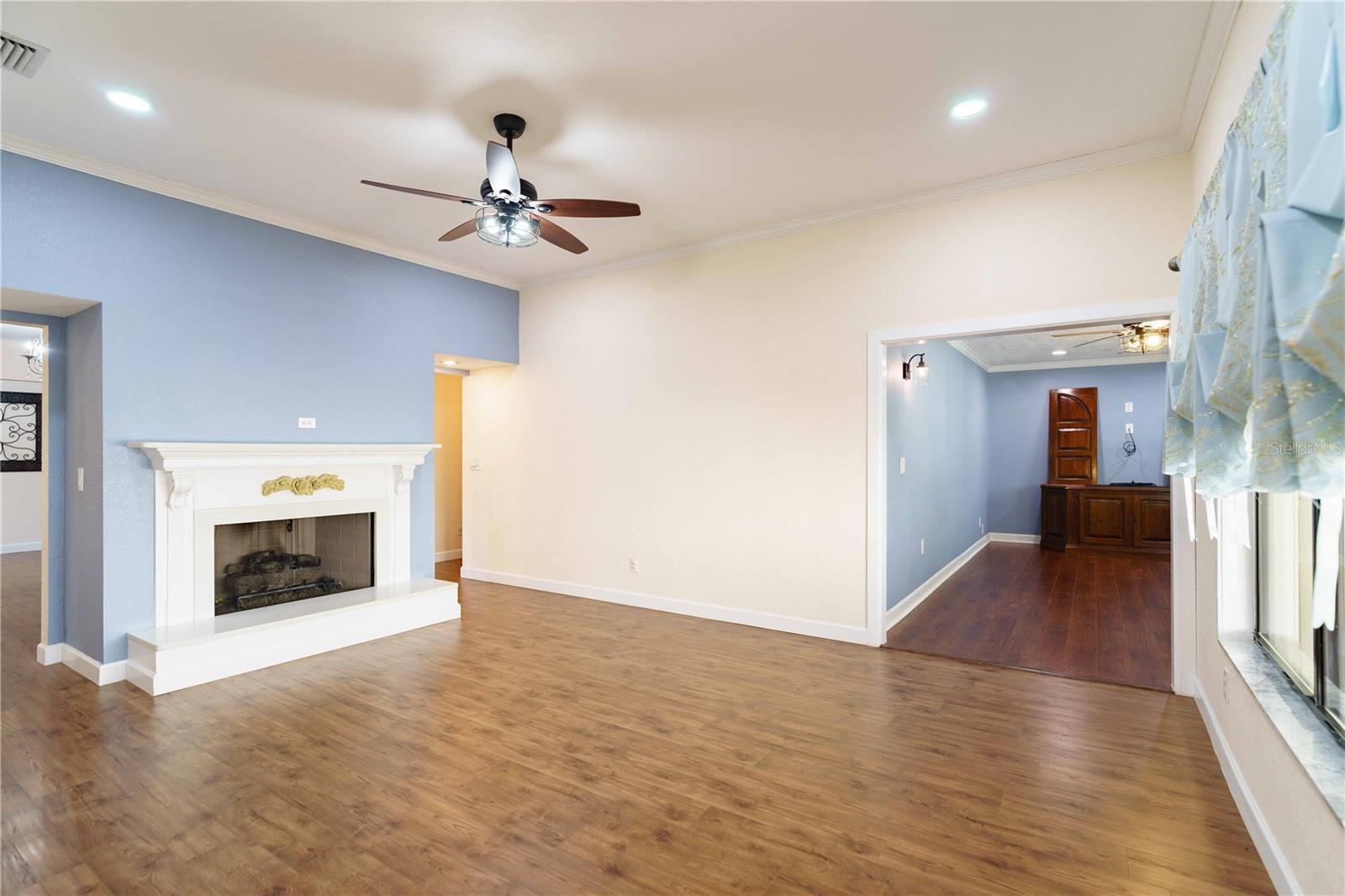 STONEWOOD VILLAS - Residential