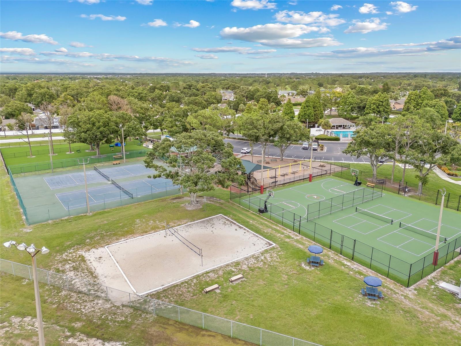 SUMMERFIELD CROSSINGS VILLAGE - Residential