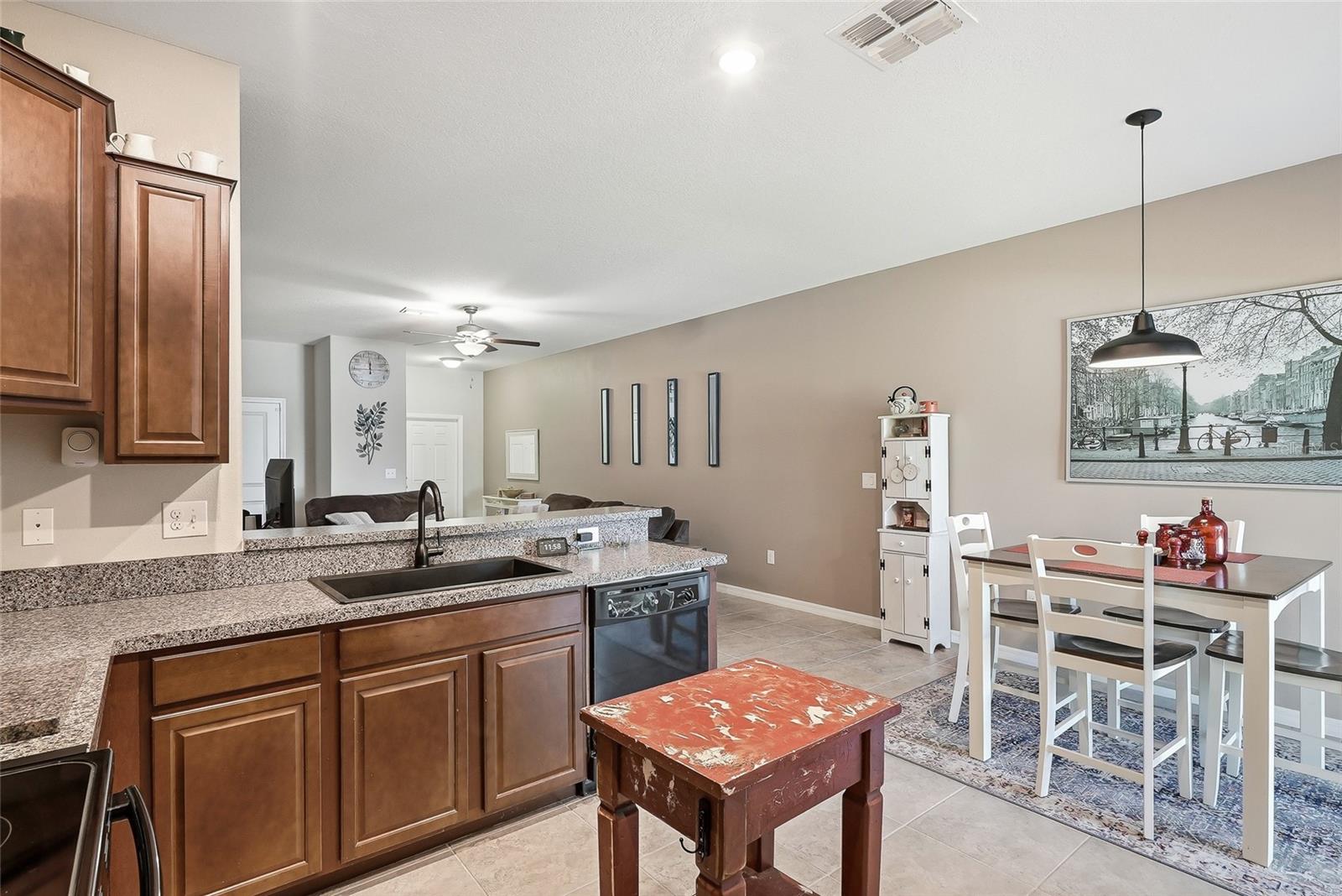 SUMMERFIELD CROSSINGS VILLAGE - Residential
