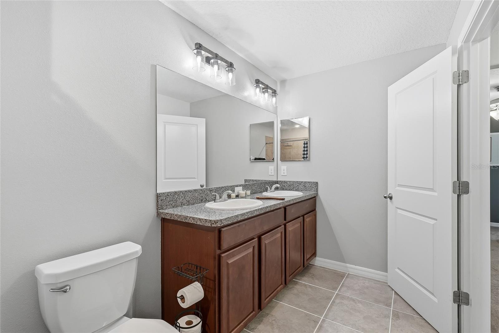 SUMMERFIELD CROSSINGS VILLAGE - Residential