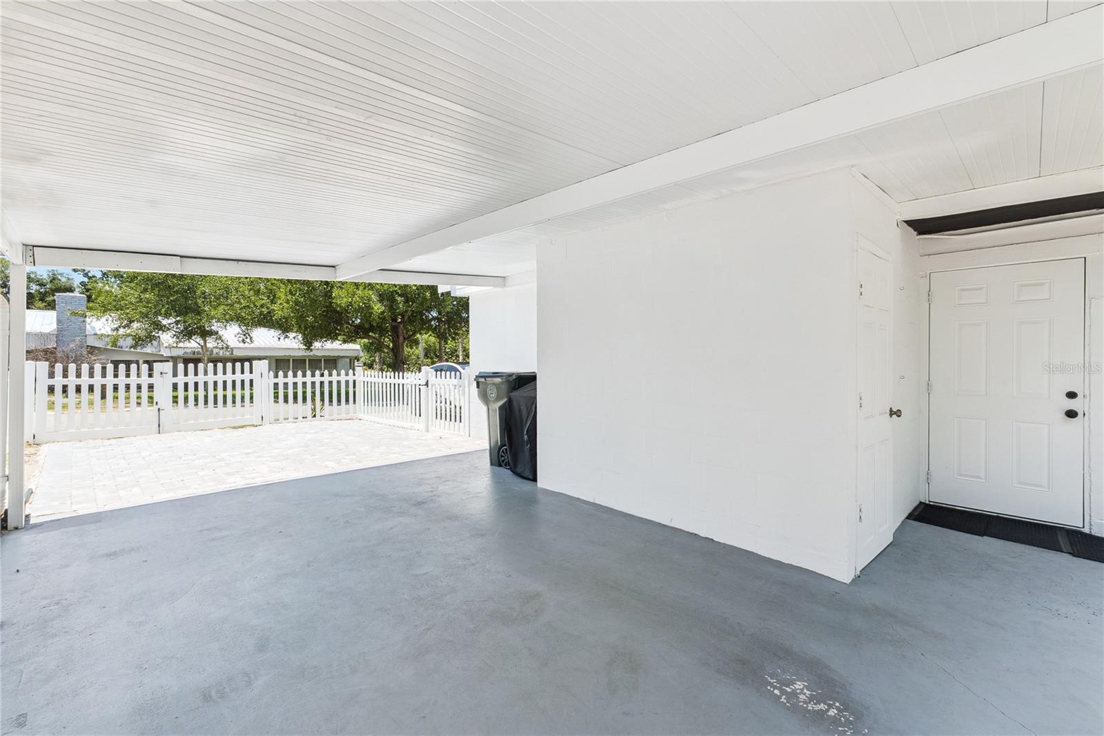 FRED GAMBLE/BOSTROM/HAND - Residential