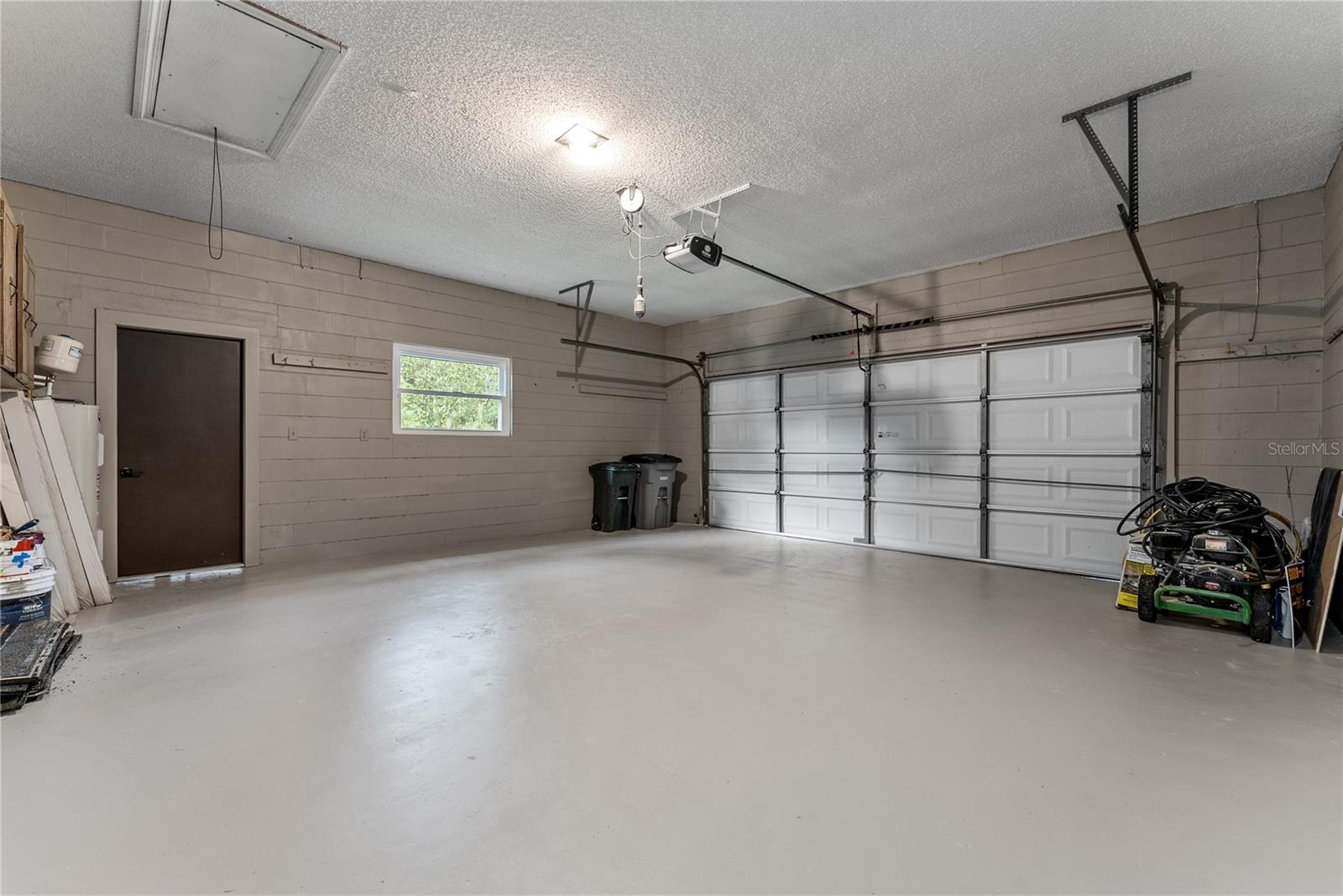 SWEETWATER OAKS SEC 09 - Residential