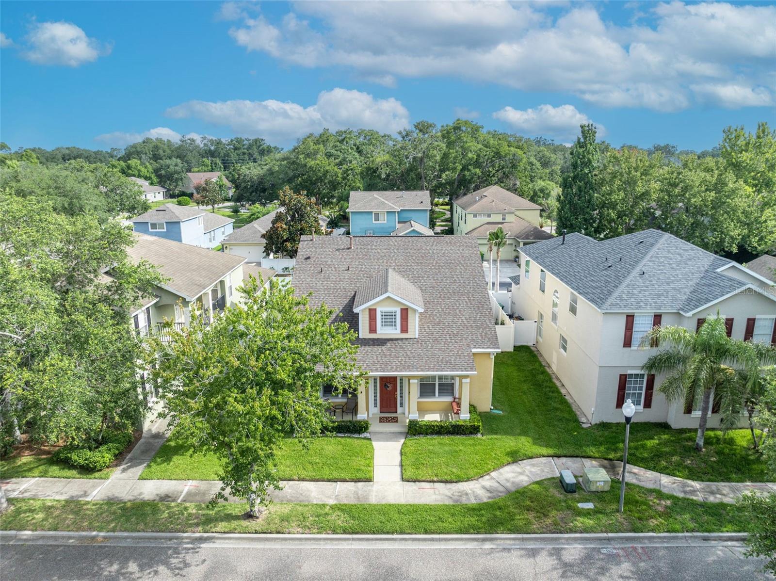 WINTER OAKS - Residential
