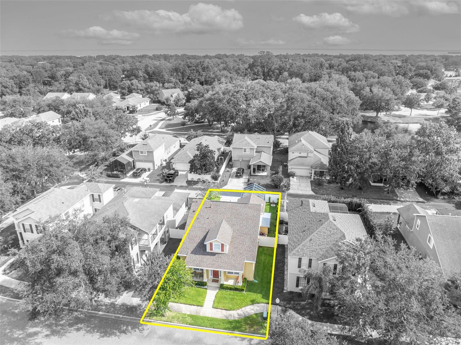 WINTER OAKS - Residential