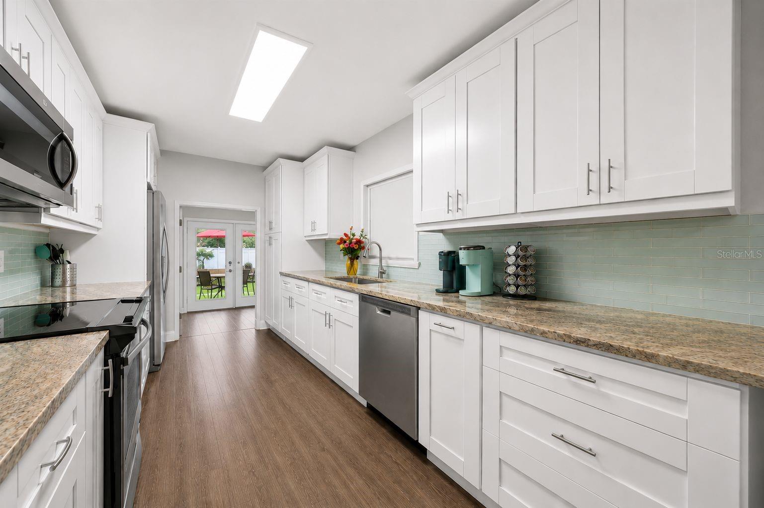 ALLENDALE TERRACE BLKS A-B-1-2-3-4-5-6 - Residential