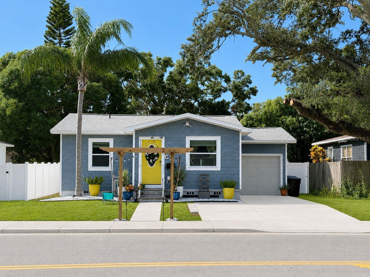 ALLENDALE TERRACE BLKS A-B-1-2-3-4-5-6 - Residential