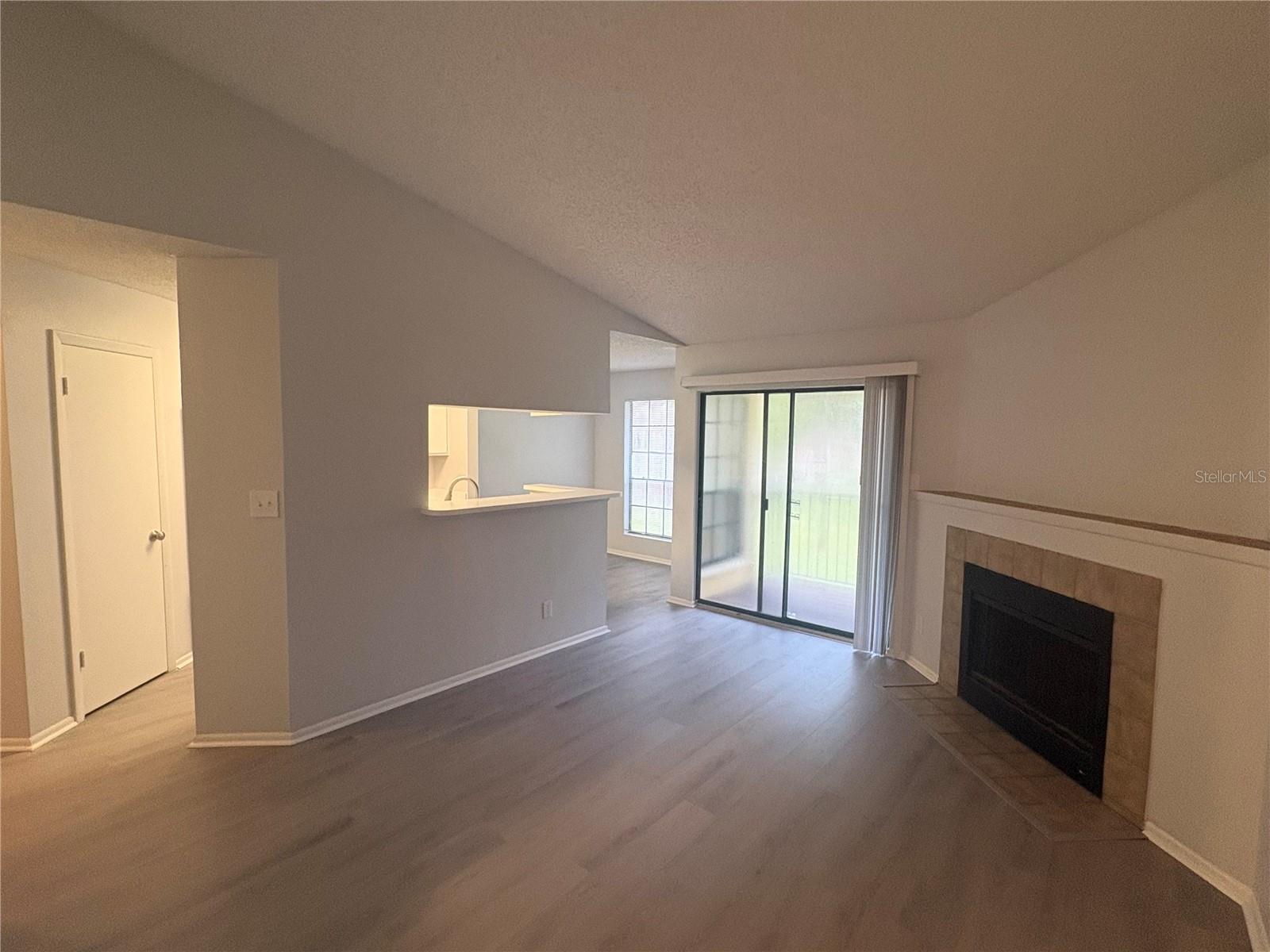 THE GRAND RESERVE CONDO - Residential