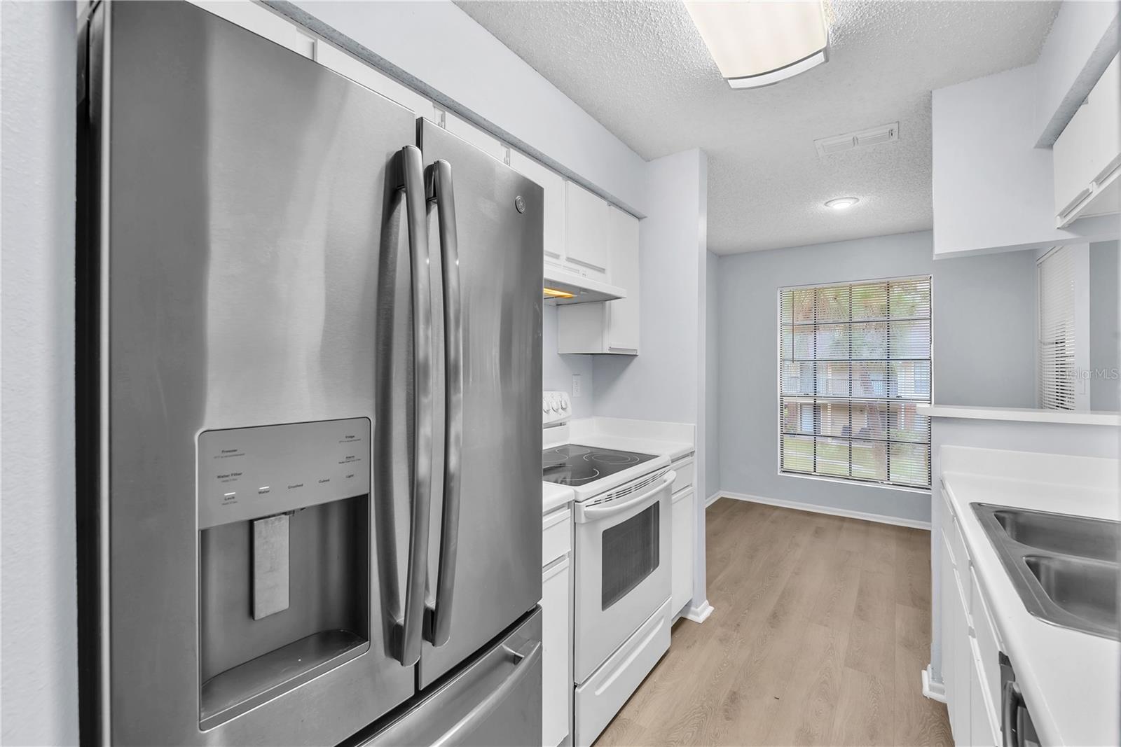 THE GRAND RESERVE CONDO - Residential