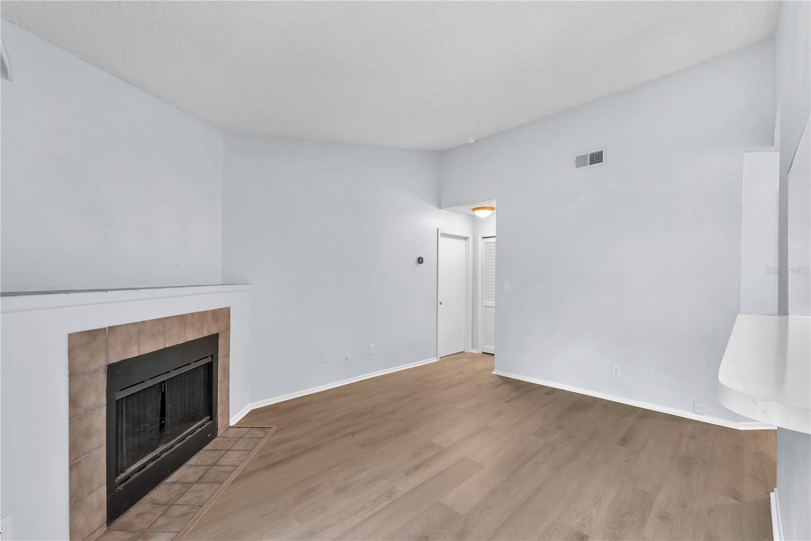 THE GRAND RESERVE CONDO - Residential