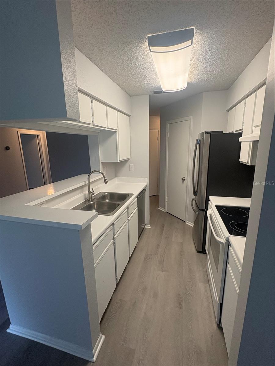 THE GRAND RESERVE CONDO - Residential