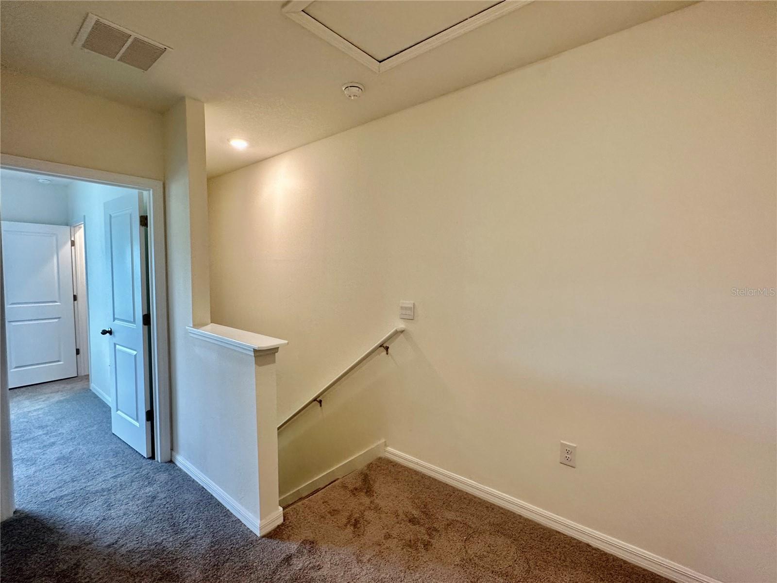 WOODLEAF HAMMOCK - Residential Lease