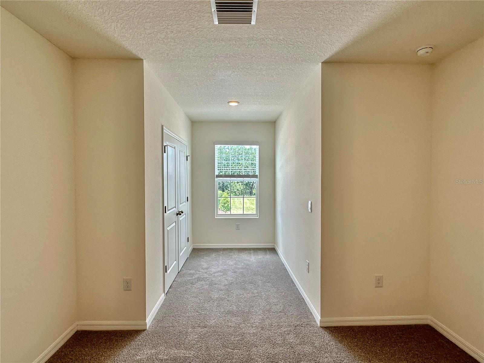 WOODLEAF HAMMOCK - Residential Lease
