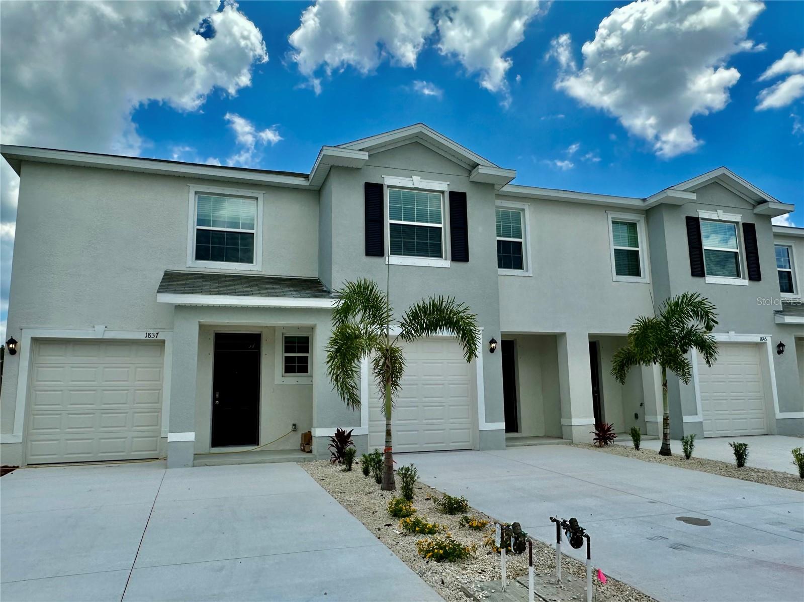 WOODLEAF HAMMOCK - Residential Lease