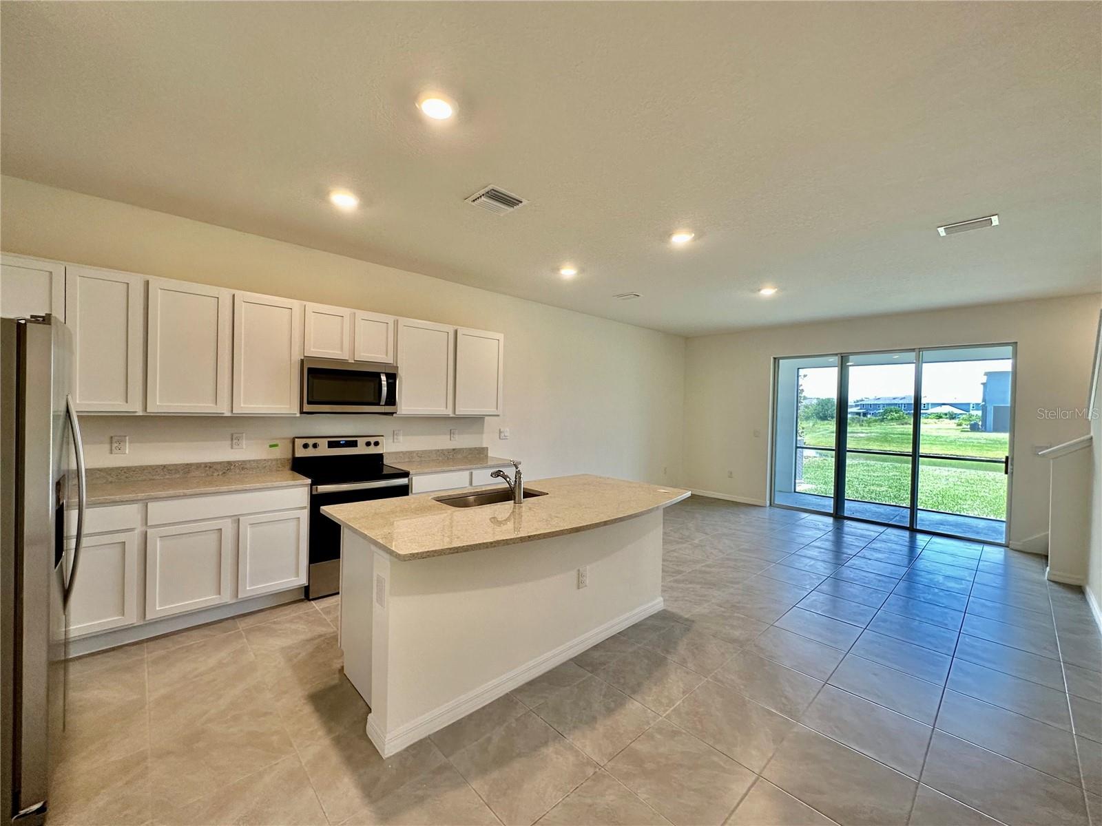 WOODLEAF HAMMOCK - Residential Lease