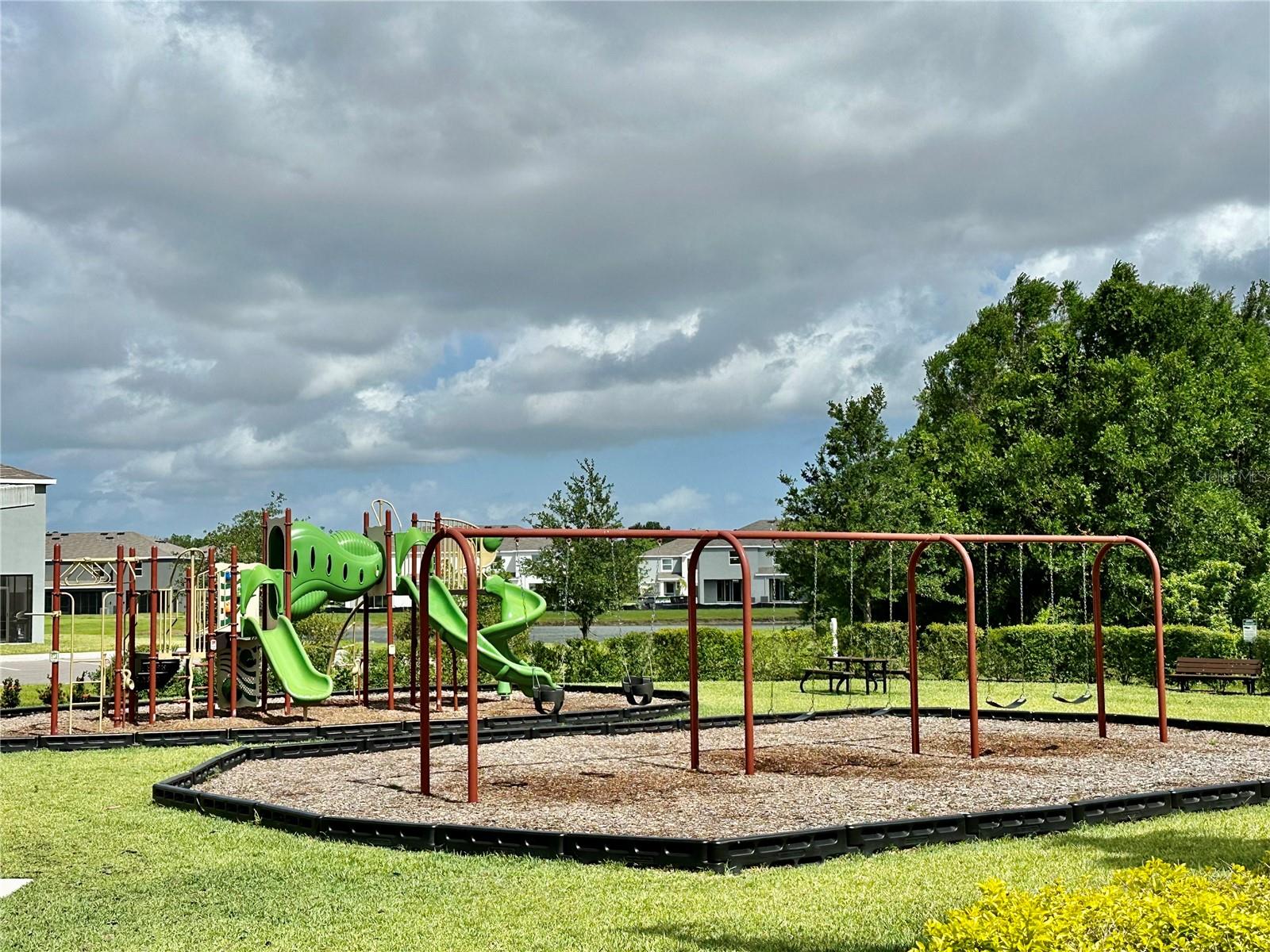 WOODLEAF HAMMOCK - Residential Lease