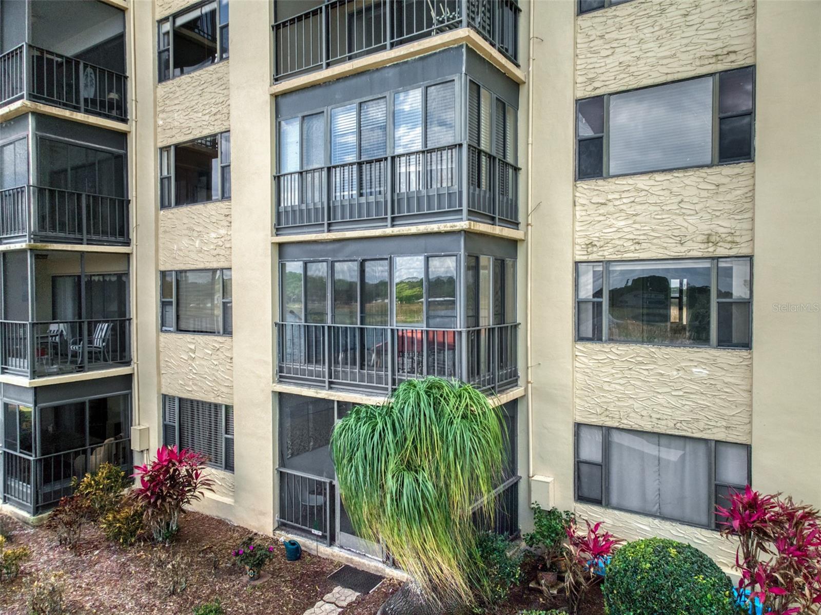 SUN N LAKE - Residential