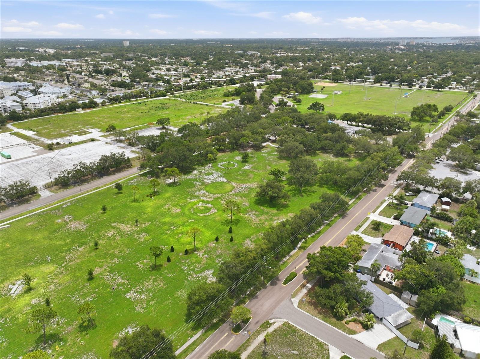 JUNGLE COUNTRY CLUB 4TH ADD - Residential