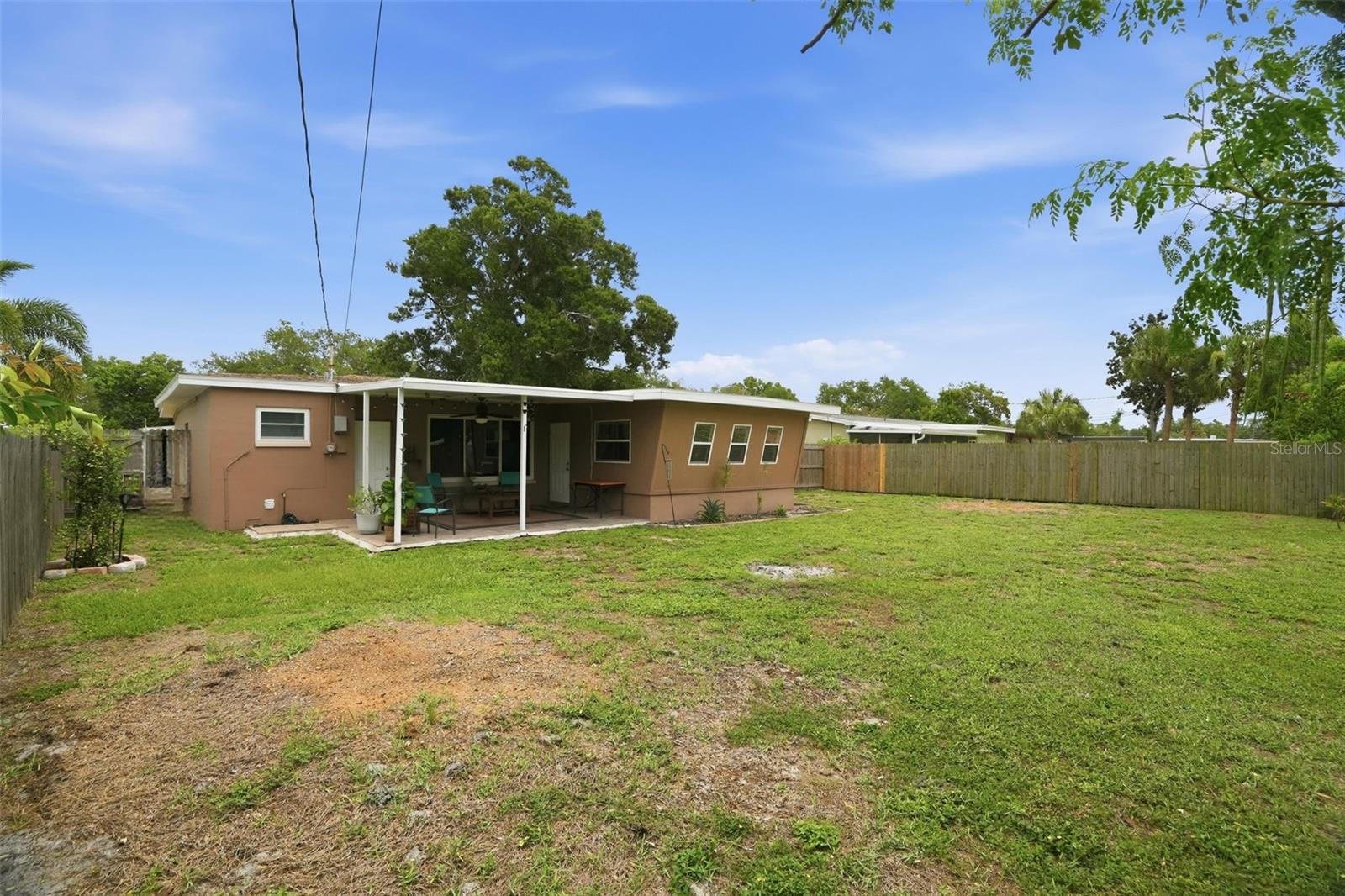 JUNGLE COUNTRY CLUB 4TH ADD - Residential
