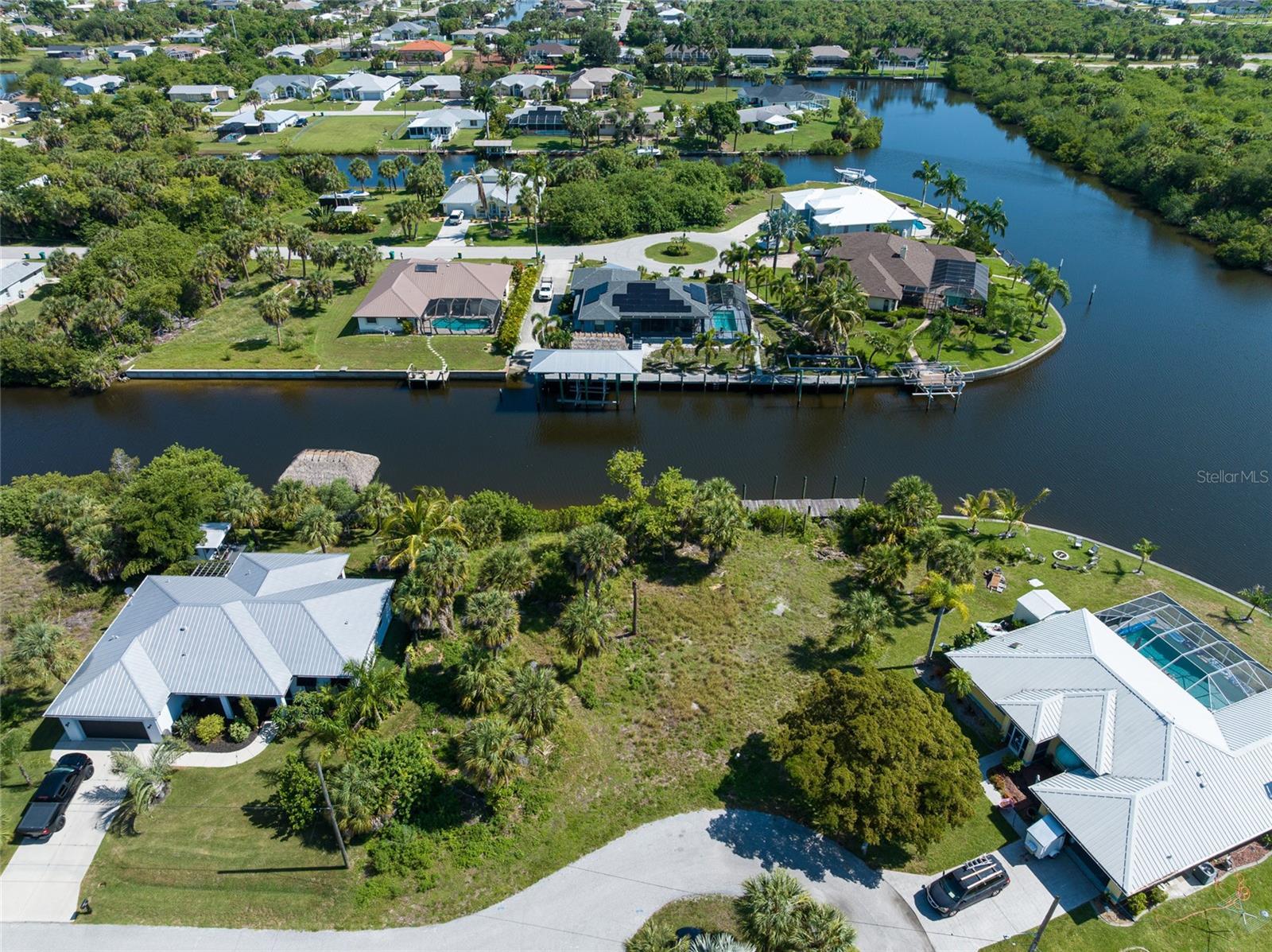 PORT CHARLOTTE SEC 079 - Land