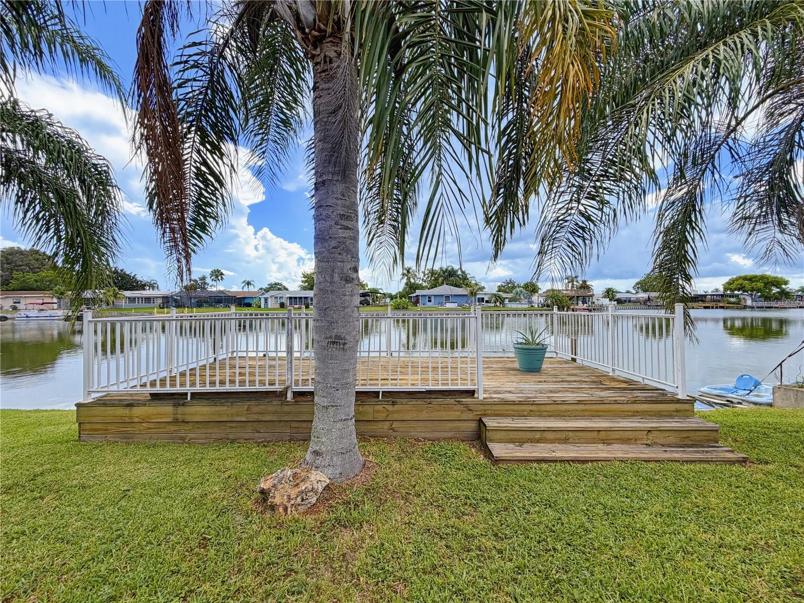 ALOHA GARDENS - Residential
