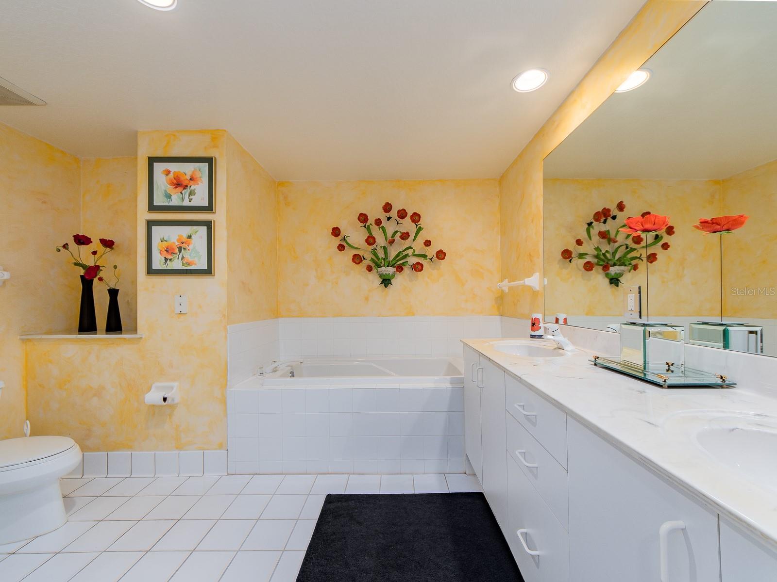 GRANDE ON SAND KEY CONDO - Residential