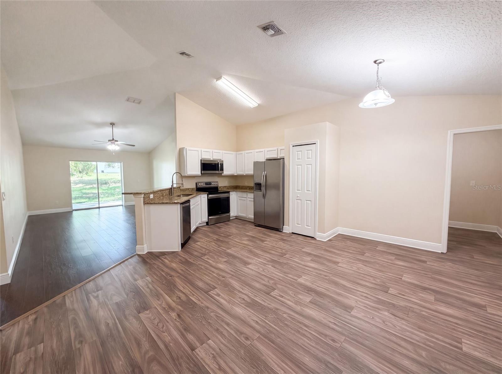 STONEGATE AT SILVER LAKE SUB - Residential