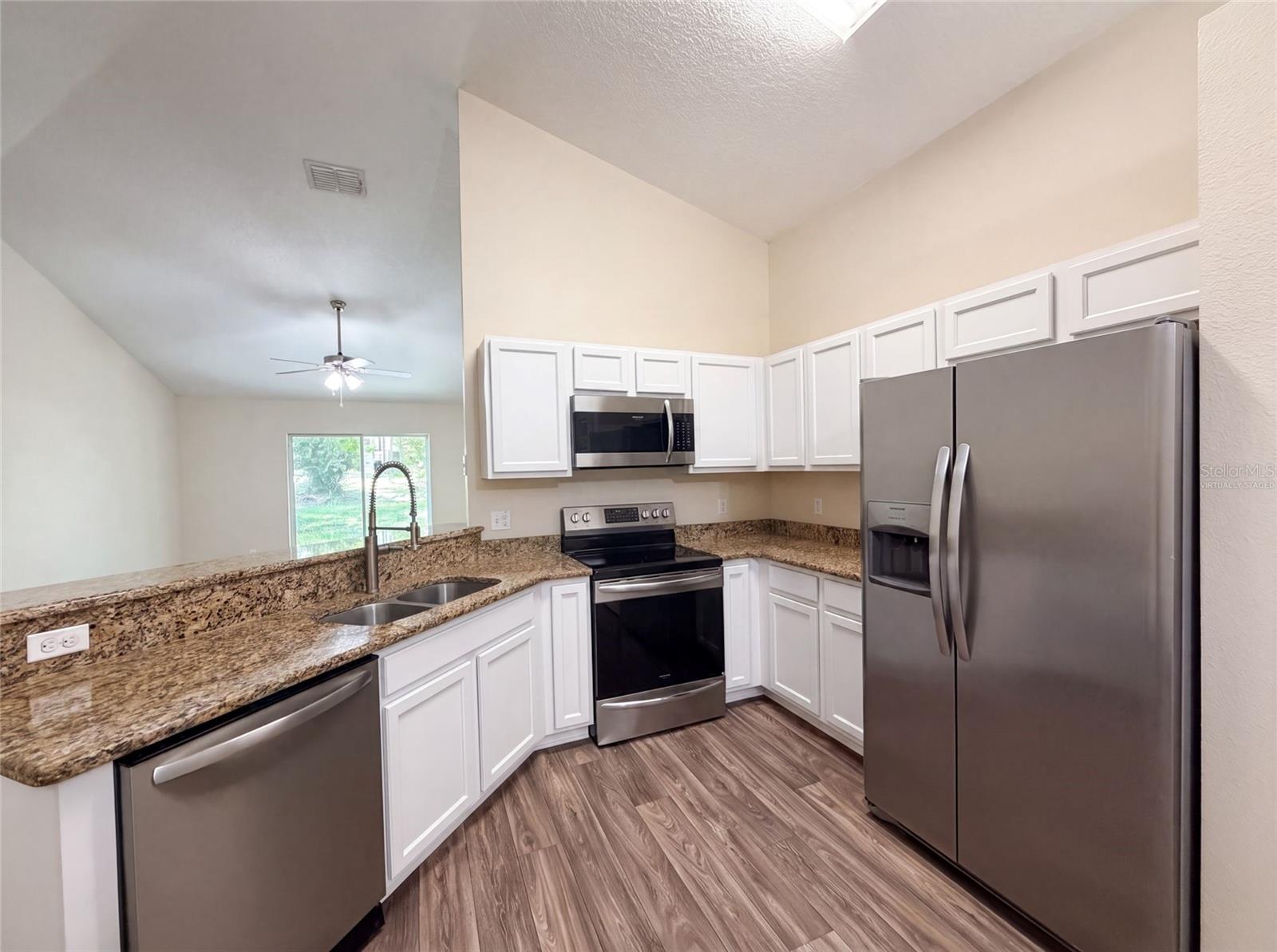 STONEGATE AT SILVER LAKE SUB - Residential
