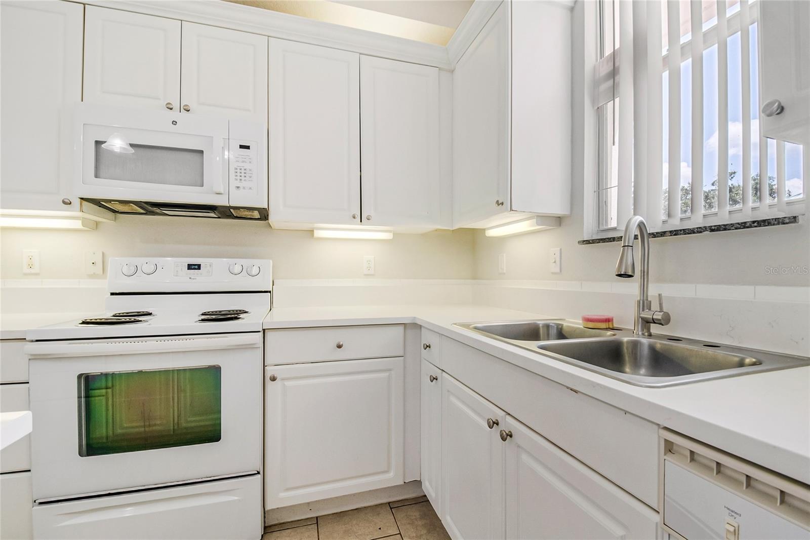 HERITAGE KEY VILLAS PH 1 & 2 - Residential