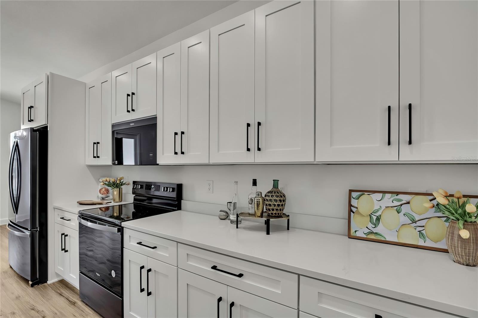 ROYAL HIGHLANDS - Residential