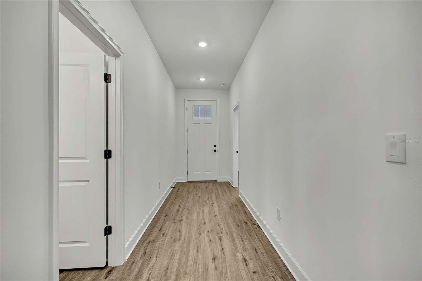 ROYAL HIGHLANDS - Residential