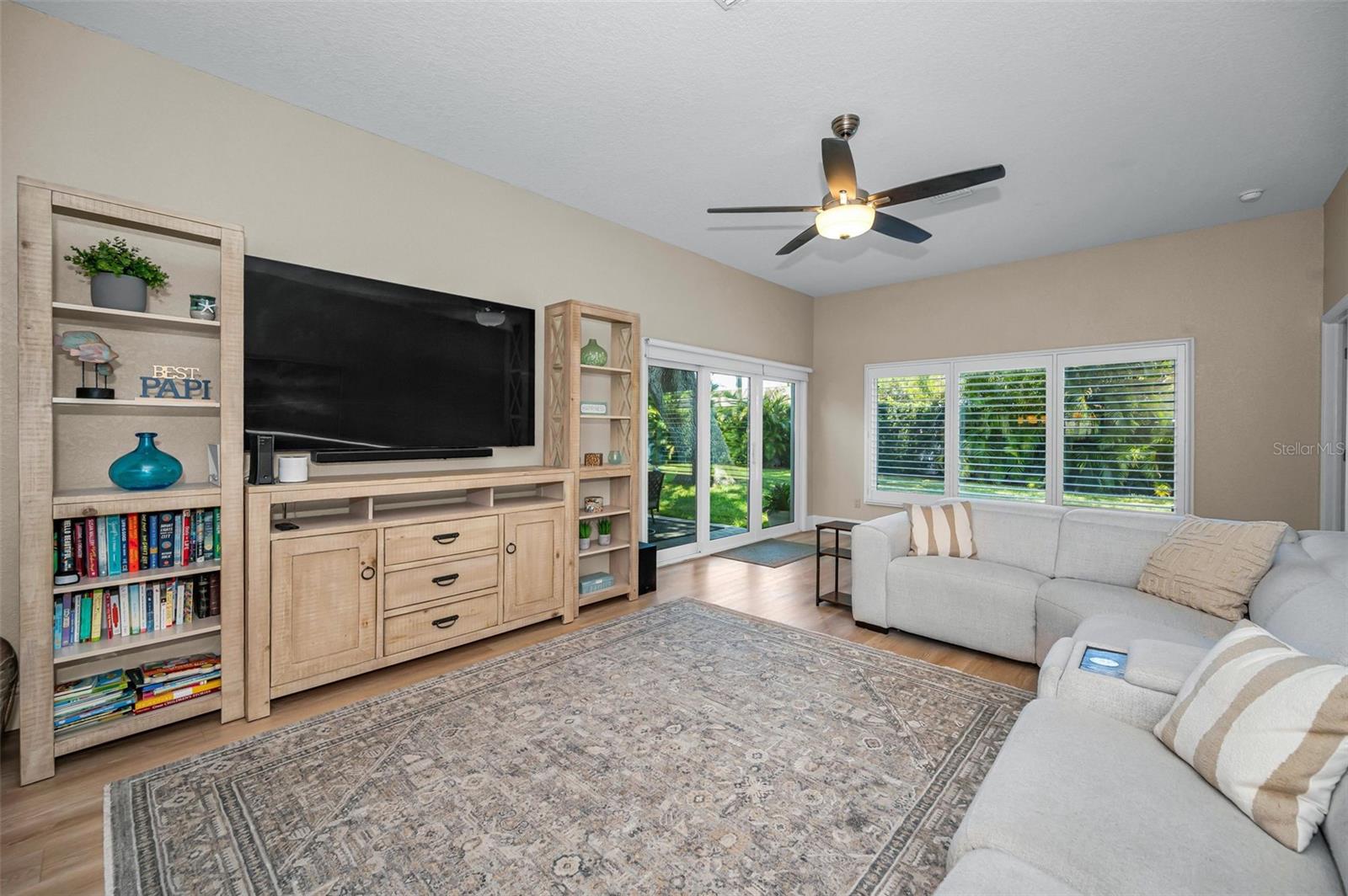 BELLEAIR ESTATES 1ST ADD - Residential