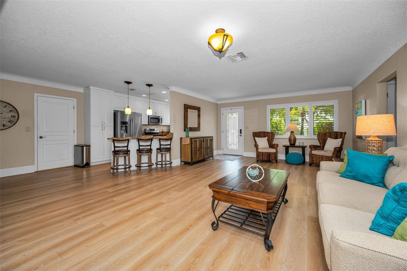 BELLEAIR ESTATES 1ST ADD - Residential
