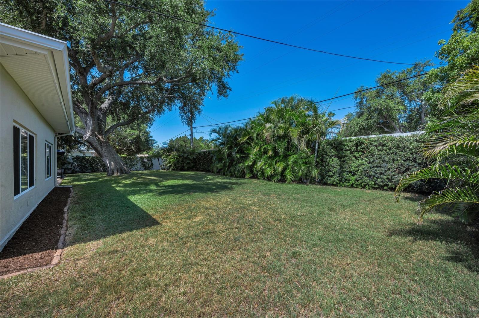 BELLEAIR ESTATES 1ST ADD - Residential