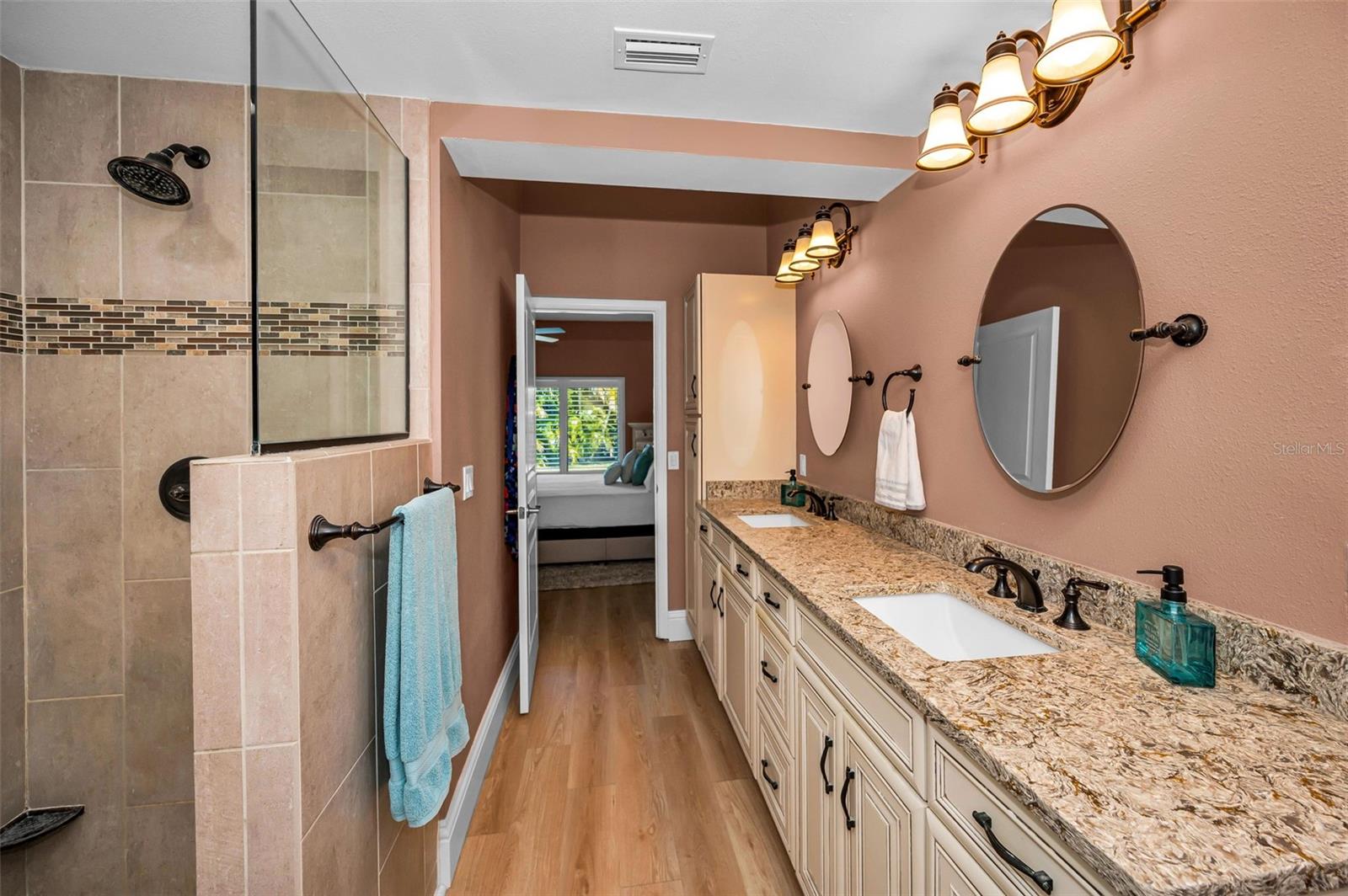 BELLEAIR ESTATES 1ST ADD - Residential