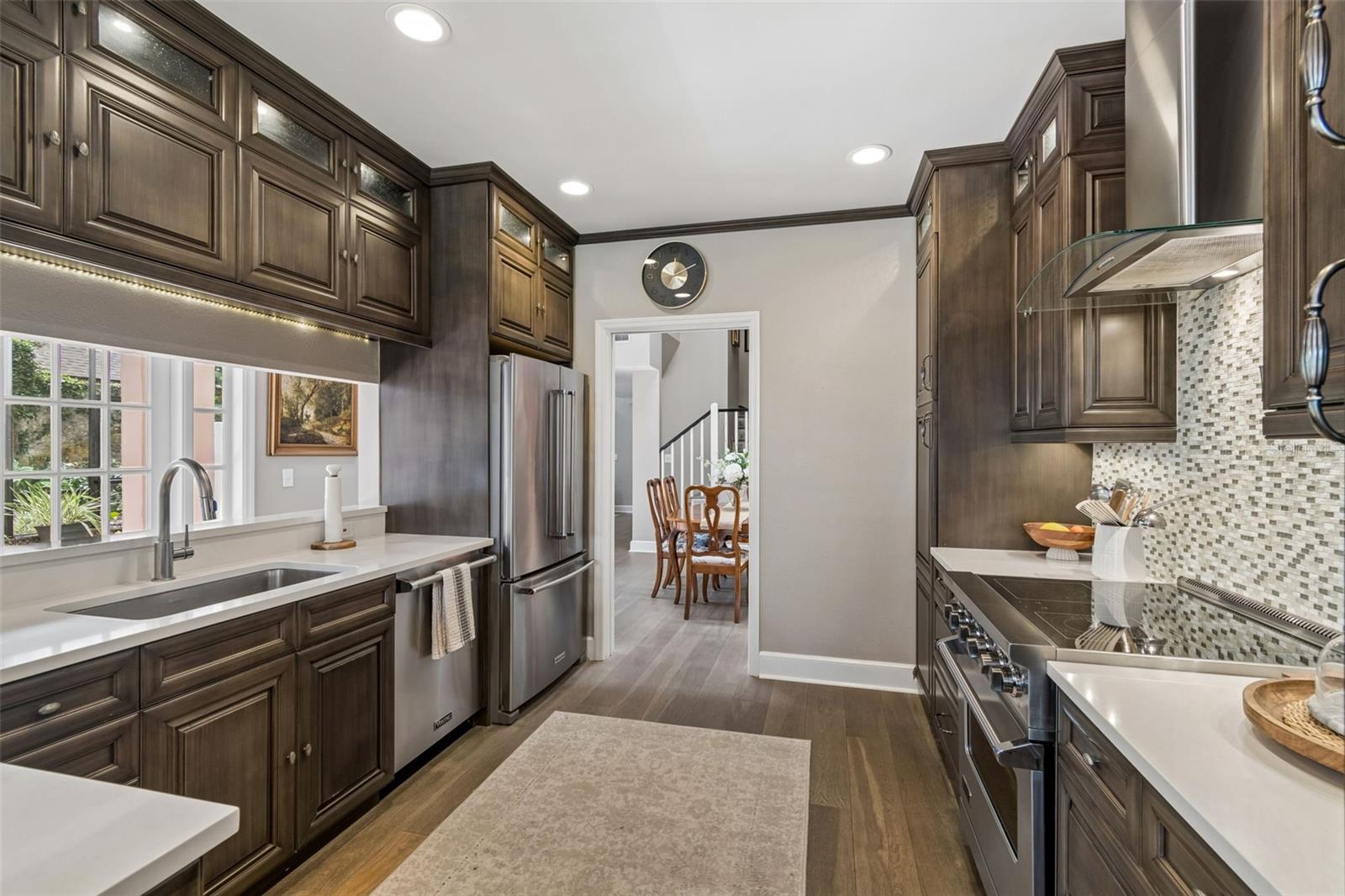 LAKE ELLEN LANDINGS TWNHMS - Residential