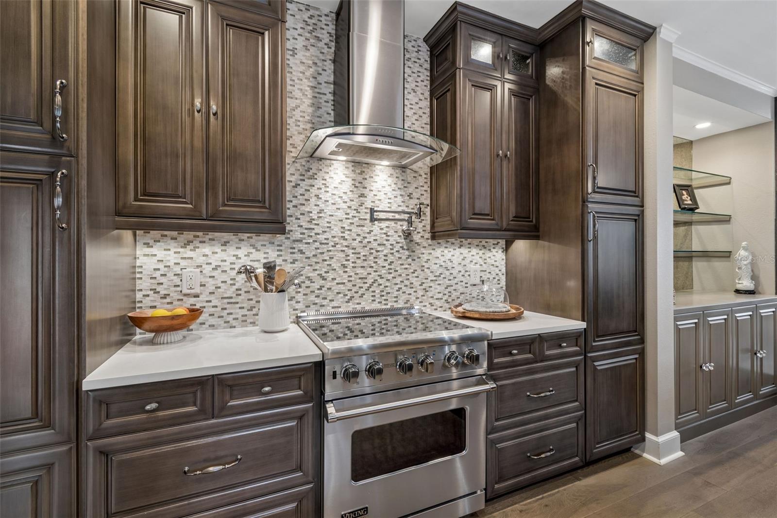 LAKE ELLEN LANDINGS TWNHMS - Residential