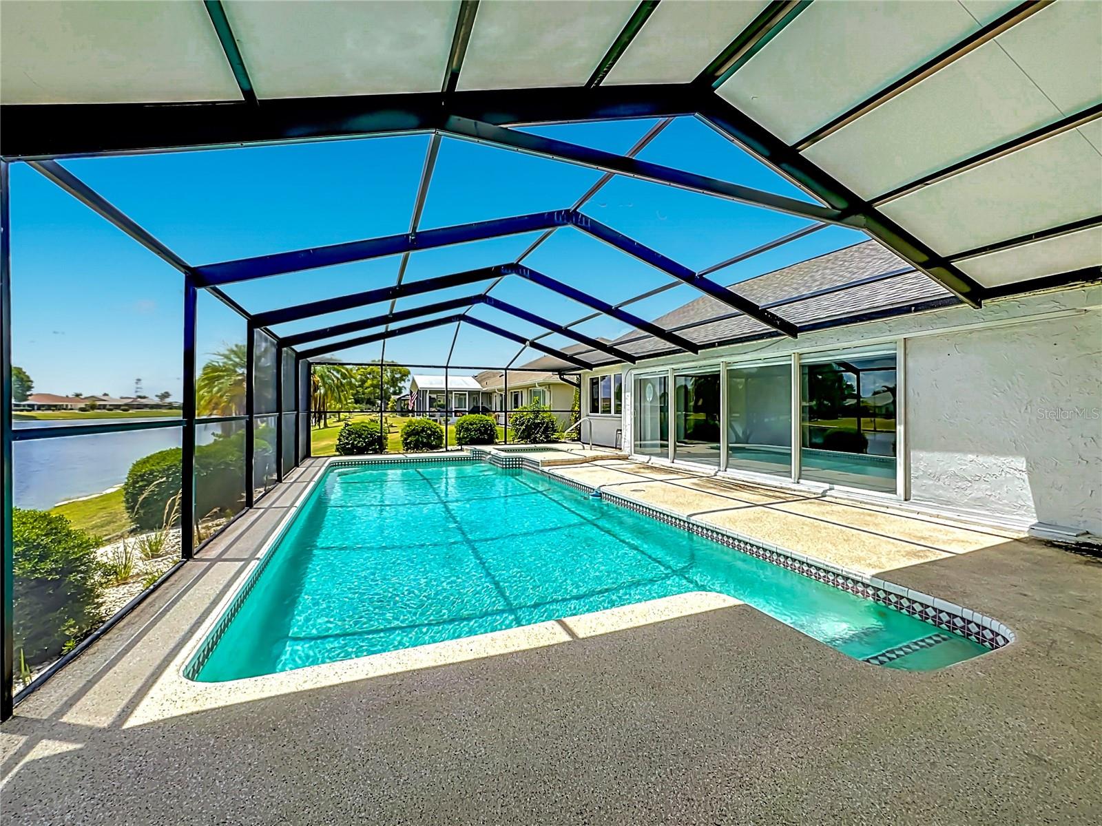 CALOOSA COUNTRY CLUB ESTATES U - Residential