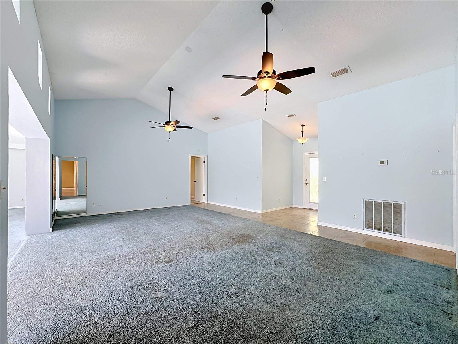 CALOOSA COUNTRY CLUB ESTATES U - Residential