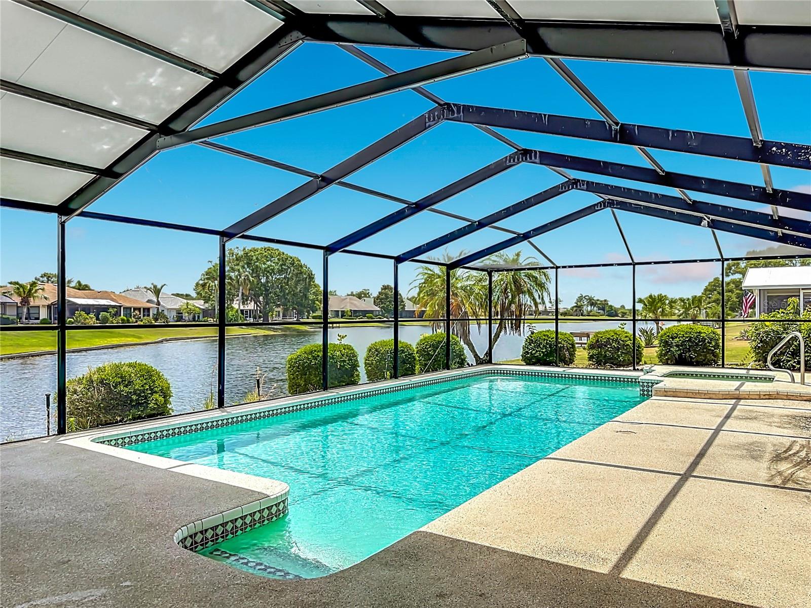 CALOOSA COUNTRY CLUB ESTATES U - Residential