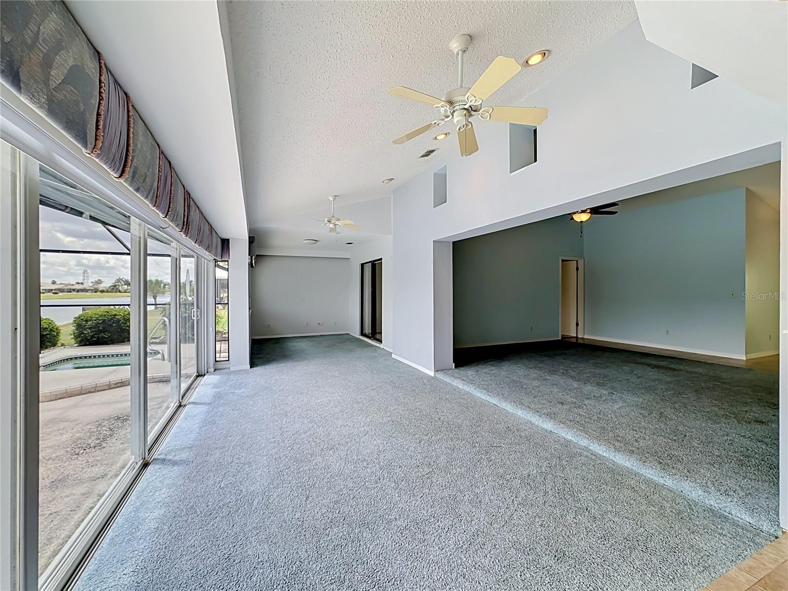 CALOOSA COUNTRY CLUB ESTATES U - Residential