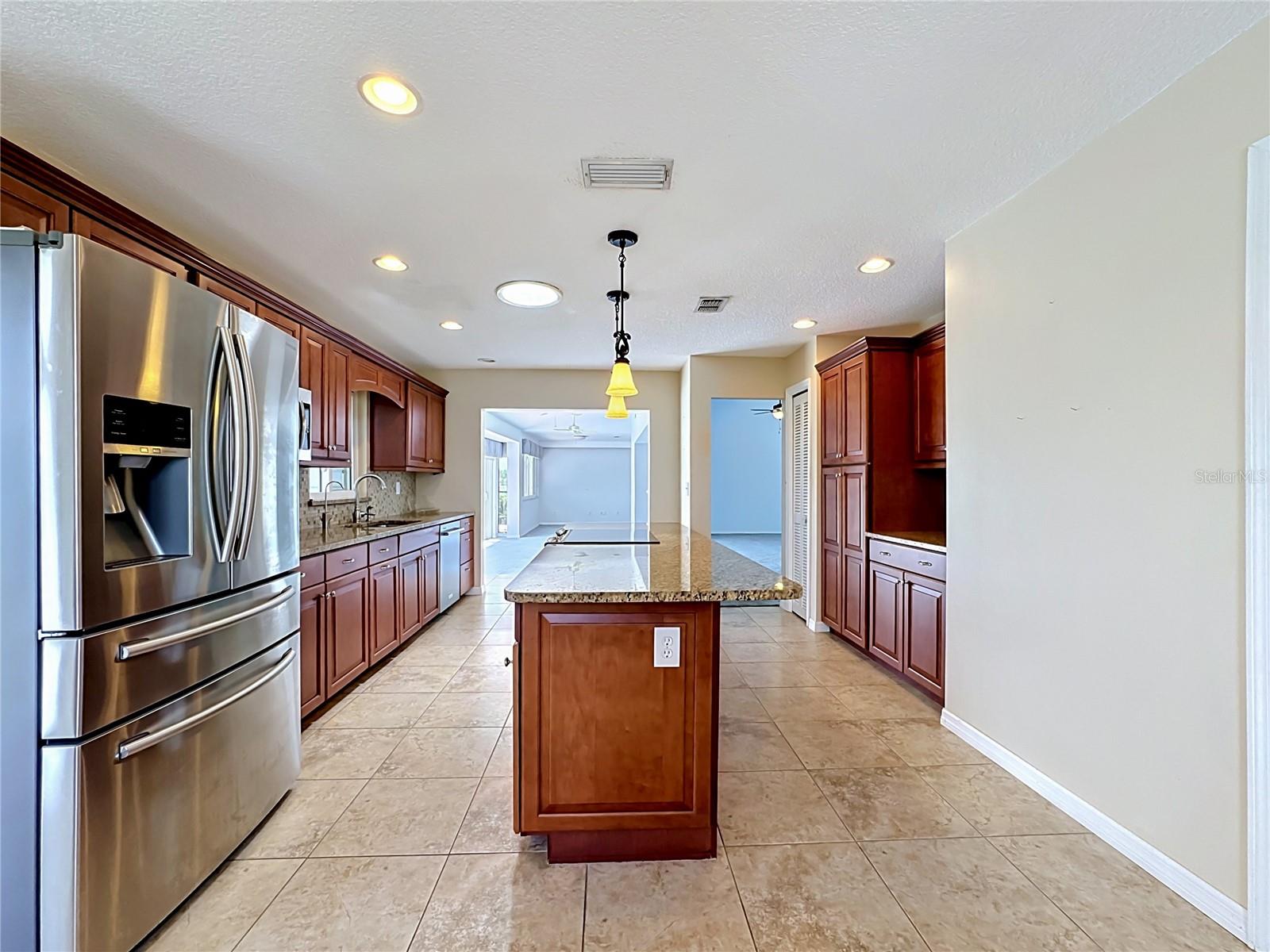 CALOOSA COUNTRY CLUB ESTATES U - Residential
