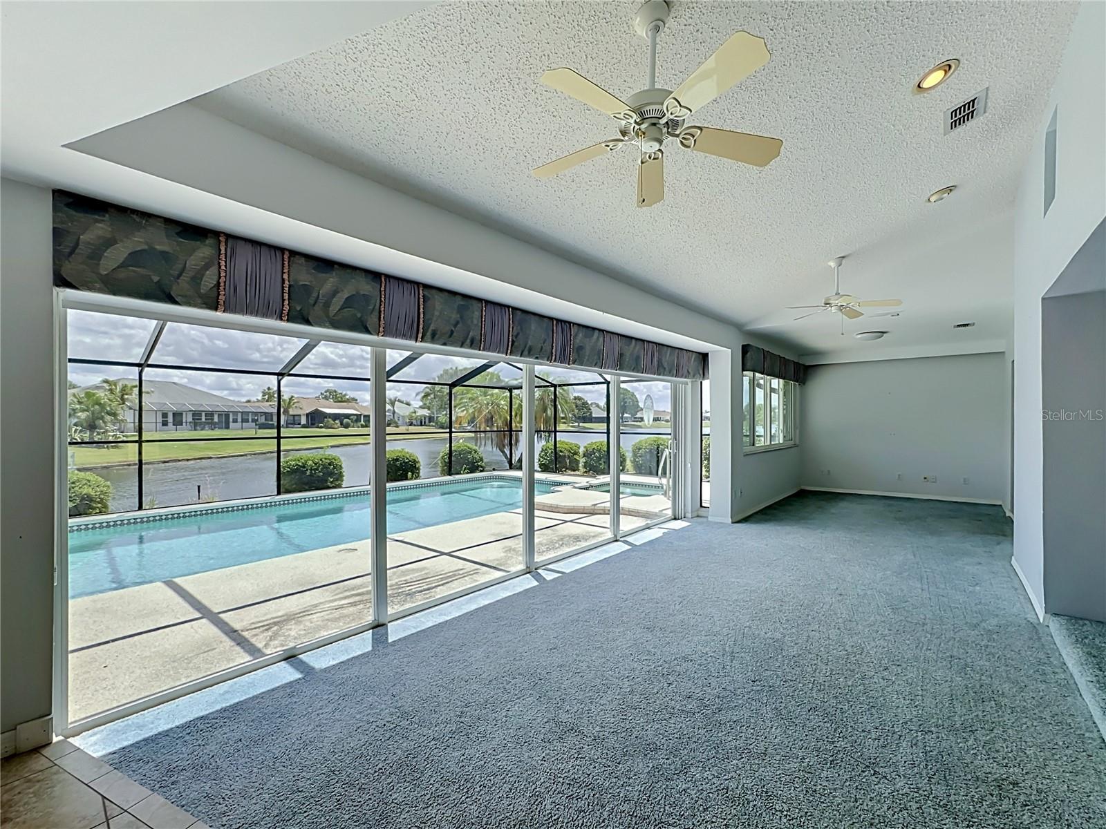 CALOOSA COUNTRY CLUB ESTATES U - Residential