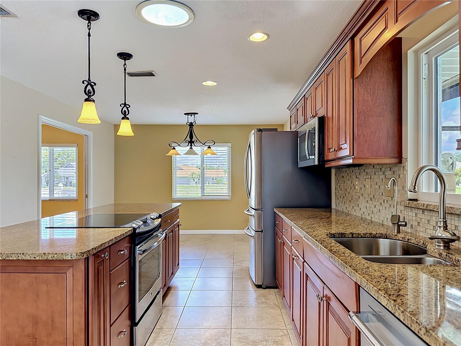 CALOOSA COUNTRY CLUB ESTATES U - Residential