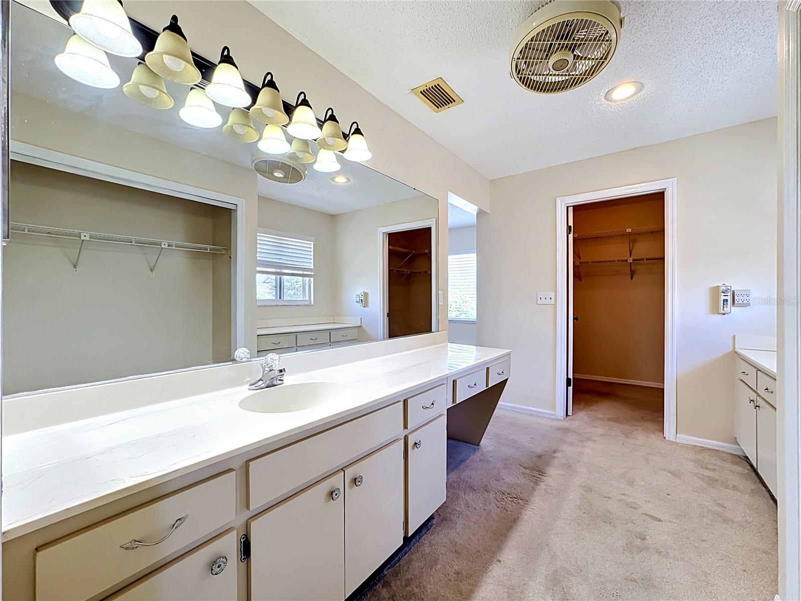 CALOOSA COUNTRY CLUB ESTATES U - Residential