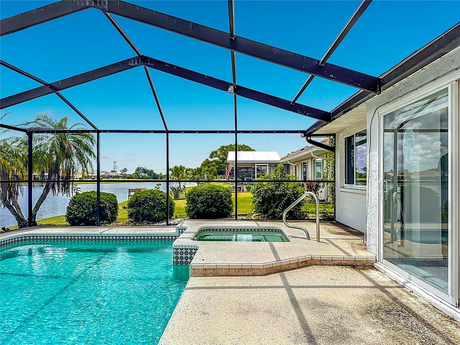 CALOOSA COUNTRY CLUB ESTATES U - Residential