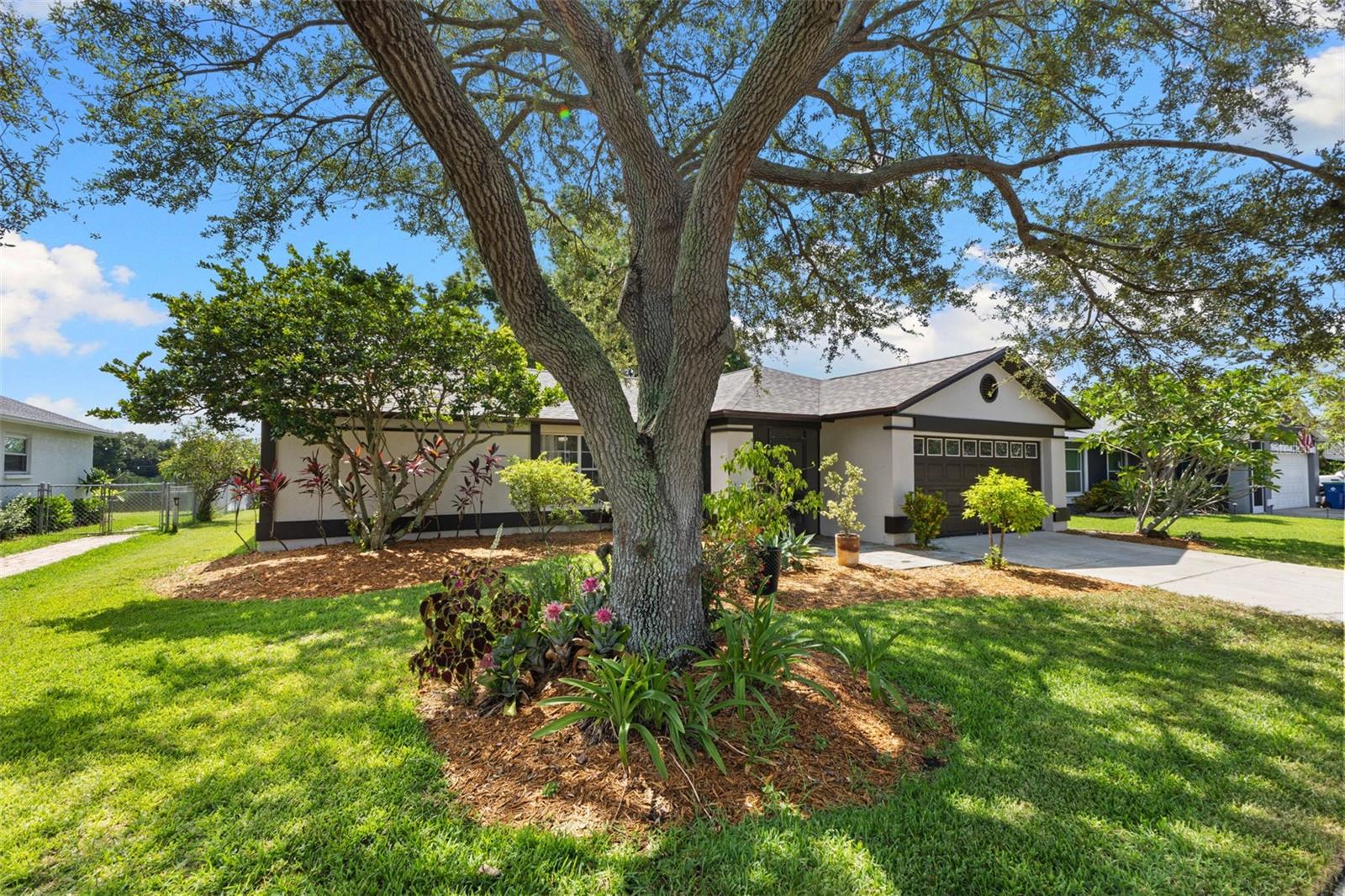 SOMERSET LAKES UNIT THREE PH TWO - Residential