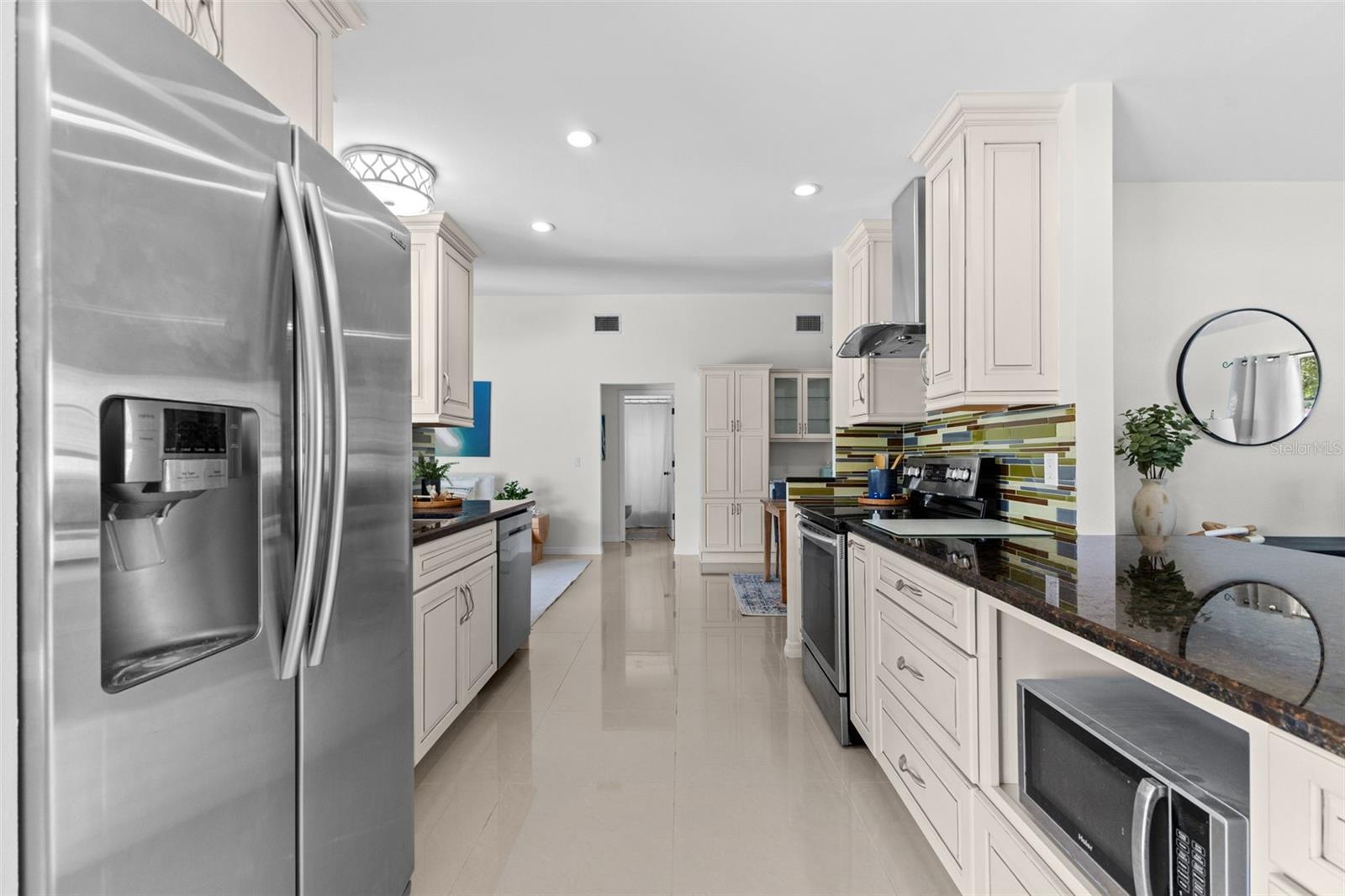 SOMERSET LAKES UNIT THREE PH TWO - Residential