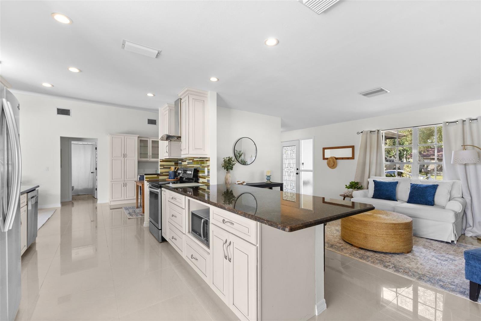 SOMERSET LAKES UNIT THREE PH TWO - Residential
